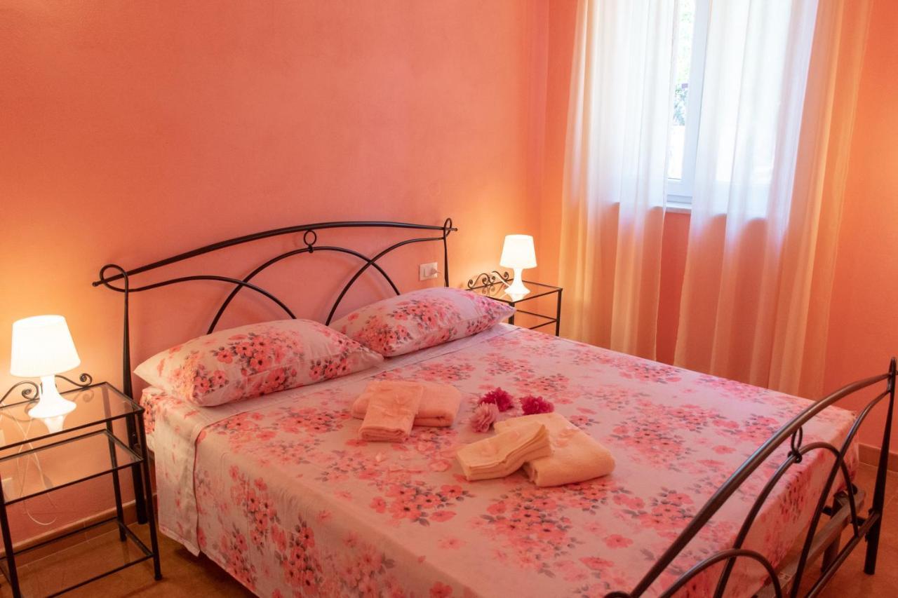 Appartamenti Celestina Portoferraio Exterior foto